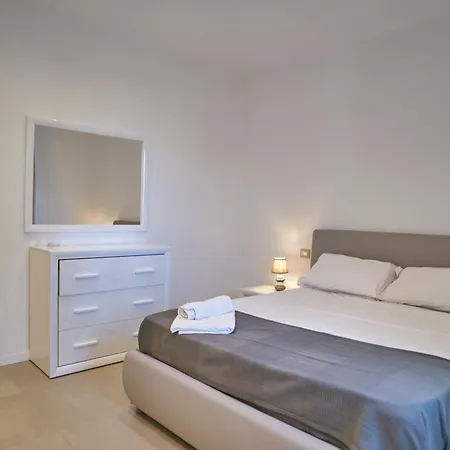 Apartamento Adria - Sg5 *