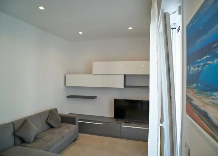 Adria - Sg5 Apartamento *